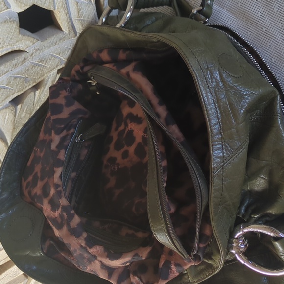 b. makowsky Leather Grean Shoulder Hobo Bag - Picture 15 of 17